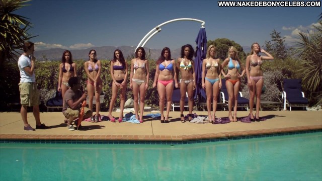 Laila Odom Bikini Model Academy Gorgeous Nice Posing Hot Ebony Medium