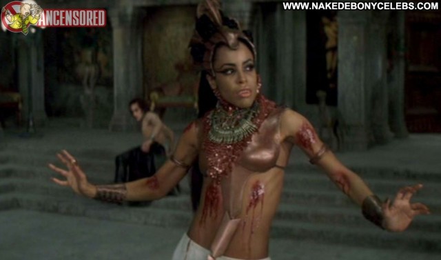 Aaliyah Queen Of The Damned Ebony Hot Beautiful Brunette Singer