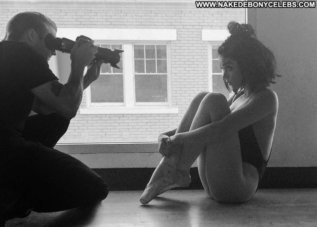 Sarah Hyland Miscellaneous Sultry Skinny Gorgeous Celebrity Hot Small Sarah Hyland Miscellaneous Sultry Skinny Gorgeous Celebrity Hot Small
