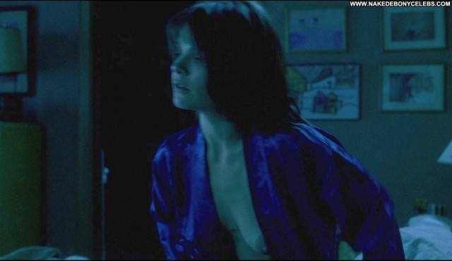 Kathryn Erbe Stir Of Echoes Beautiful Brunette Medium Tits Gorgeous