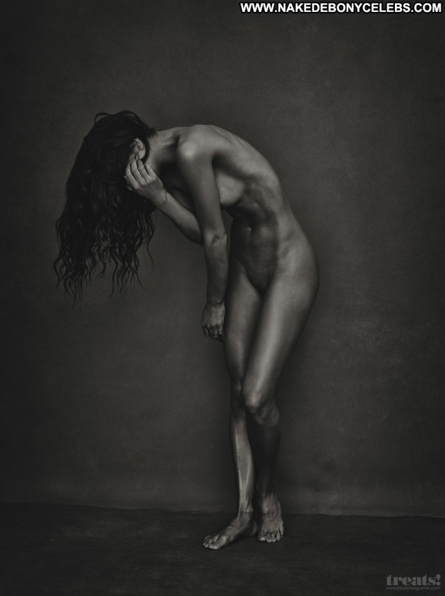 Kate Harrison Treats Nude Black Beautiful Babe Model Celebrity