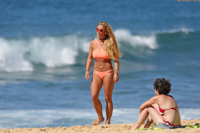 Britney Spears The Beach Beach Celebrity Singer Topless Babe Posing