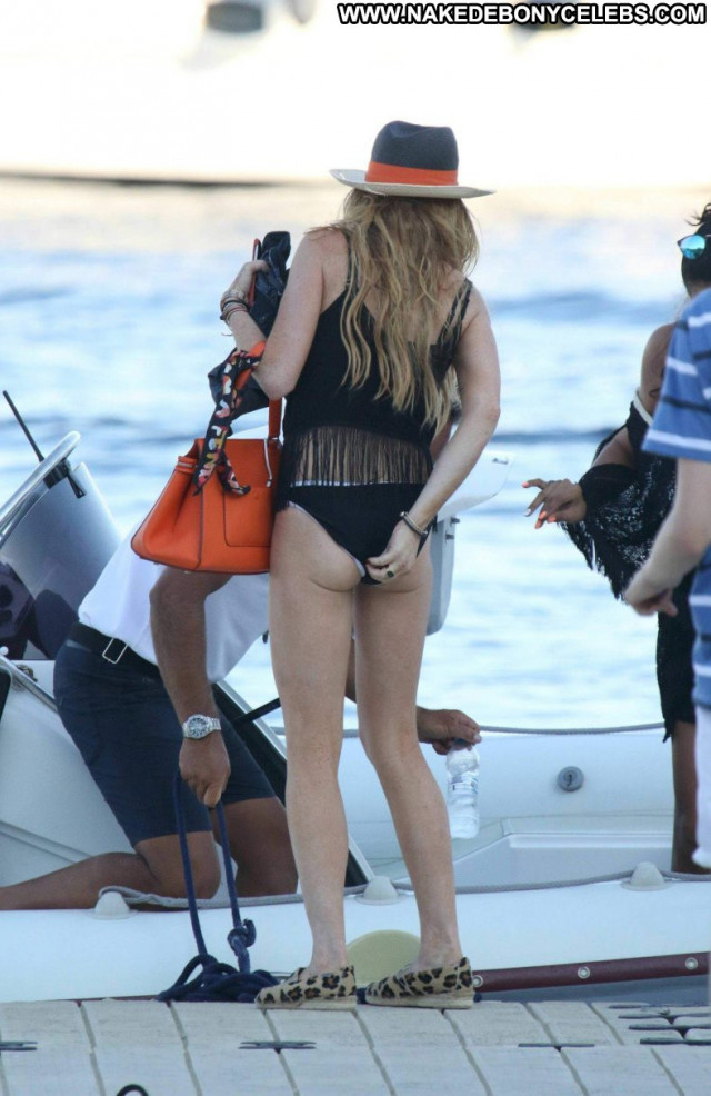 Lindsay Lohan The Beach American Actress Celebrity Beautiful Sexy