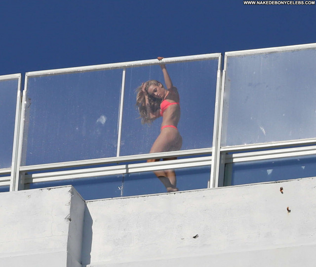 Hannah Ferguson Posing Hot Babe Beautiful Photoshoot Bikini Celebrity