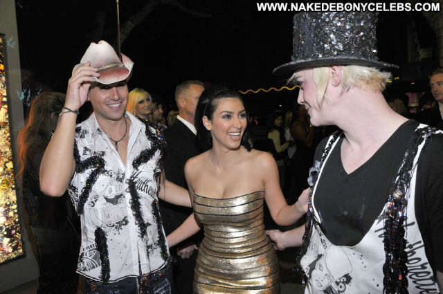 Kim Kardashian Party Paparazzi Celebrity Beautiful Posing Hot Babe