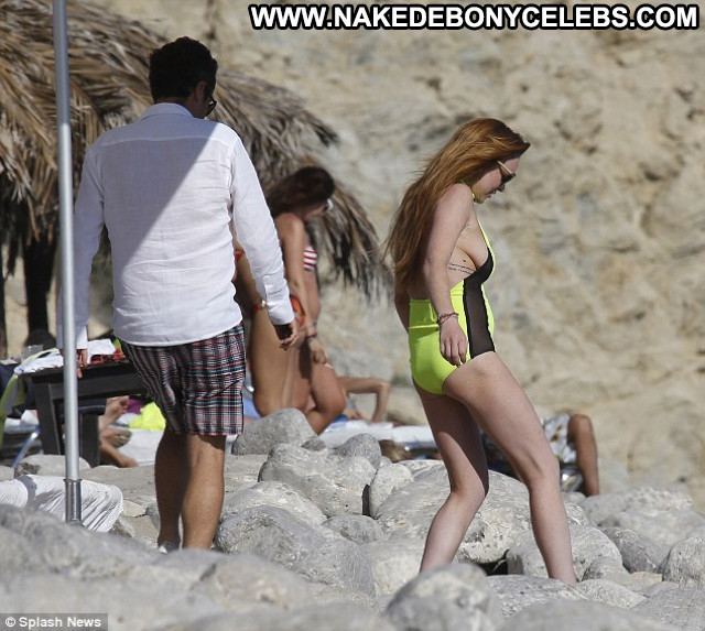 Lindsay Lohan Paparazzi Ibiza Posing Hot Beach Babe Swimsuit