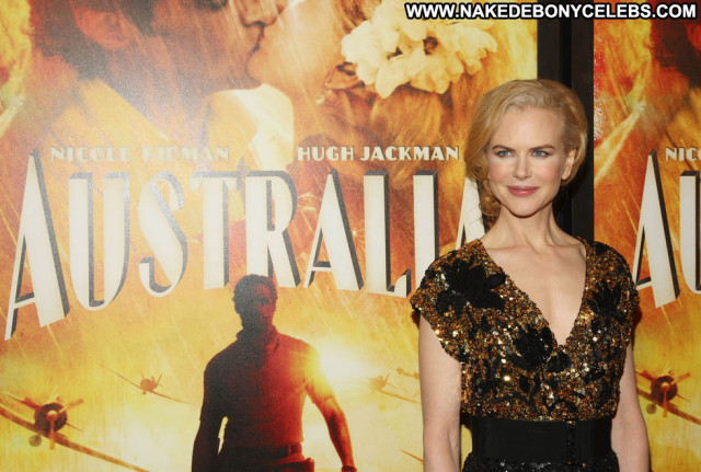 Nicole Kidman New York Paparazzi Celebrity Beautiful Posing Hot New