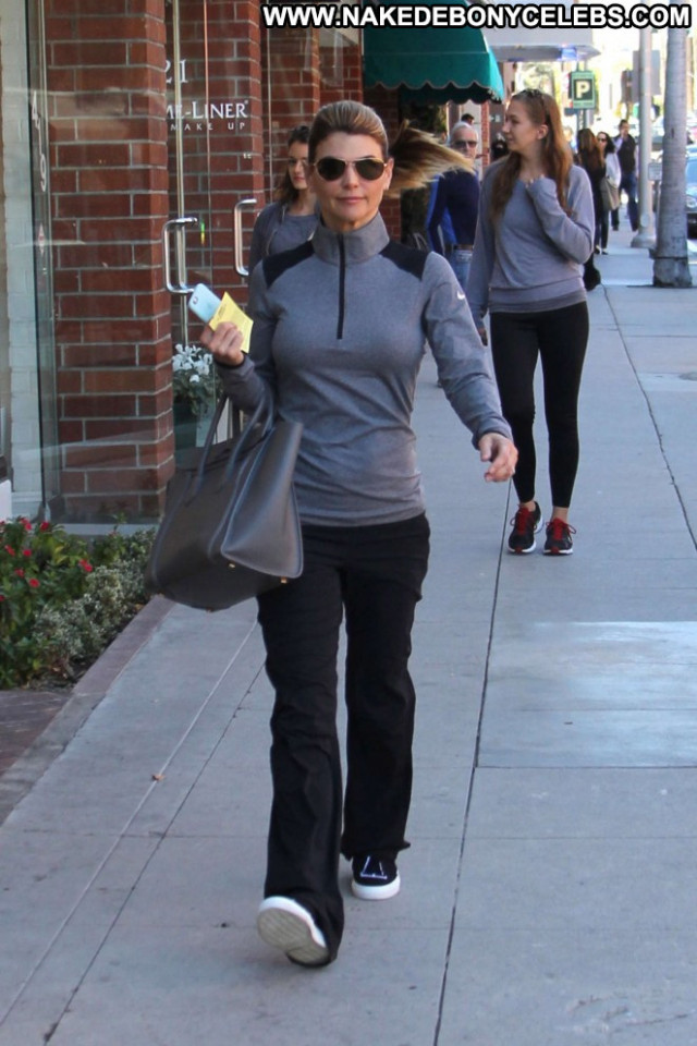 Lori Loughlin Beverly Hills Celebrity Posing Hot Beautiful Paparazzi