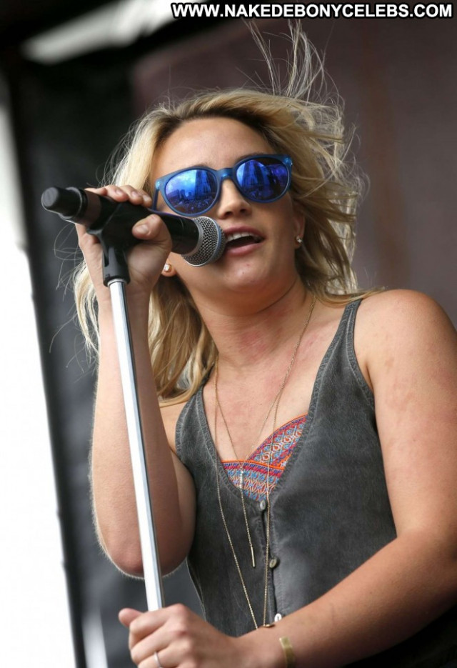 Jamie Lynn Spears Beautiful Celebrity Posing Hot Babe Paparazzi Stage