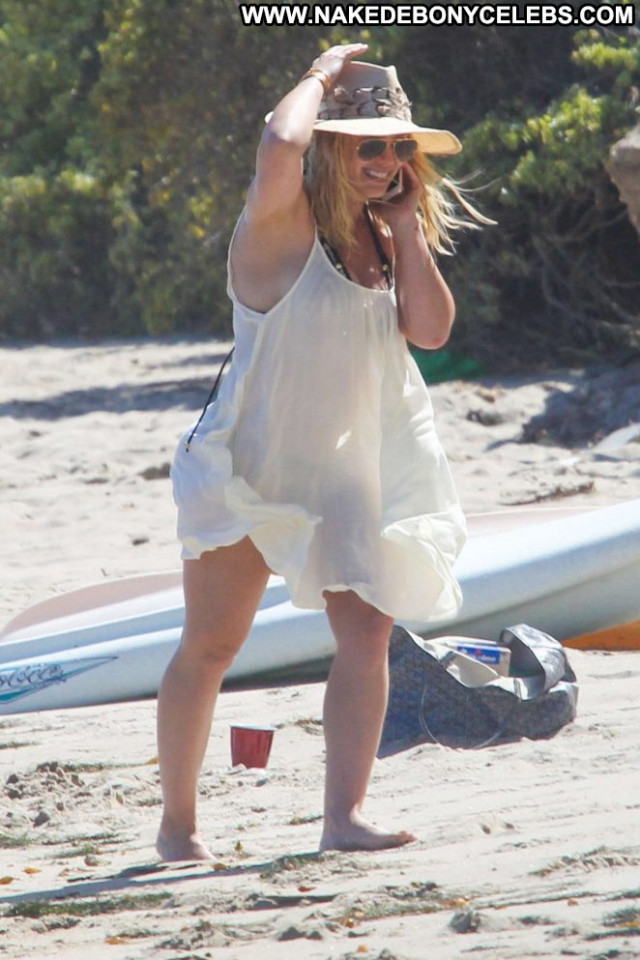 Hilary Duff The Beach In Malibu Malibu Mali Paparazzi Beach