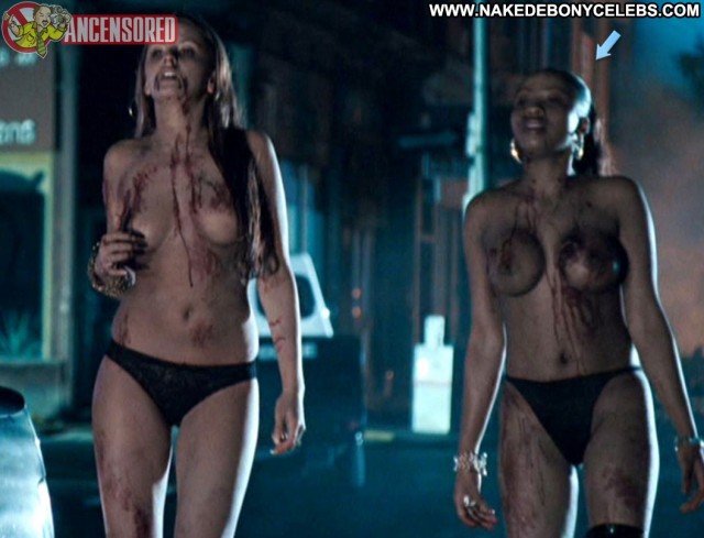 Venice Grant Resident Evil Apocalypse Pretty Stunning Big Tits Hot