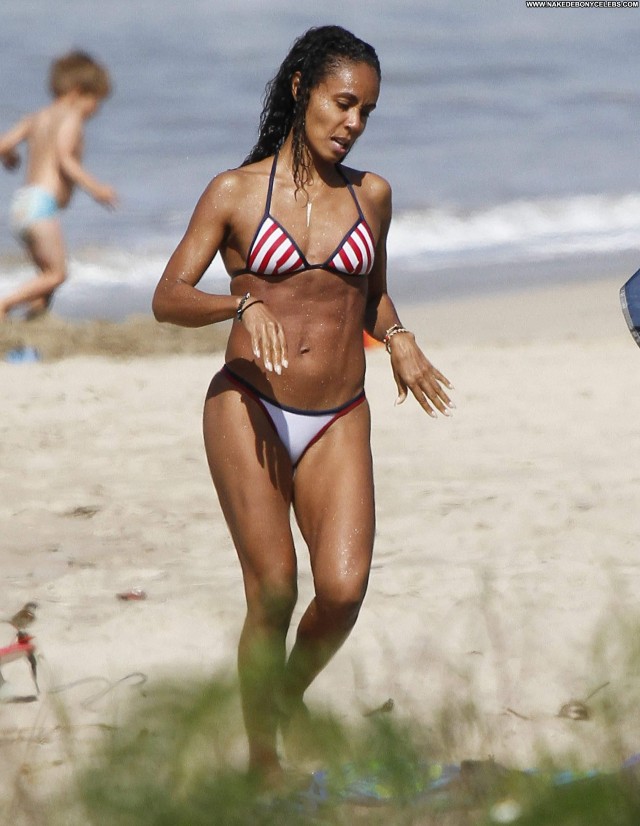 Jada Pinkett Smith Miscellaneous Medium Tits Stunning Brunette