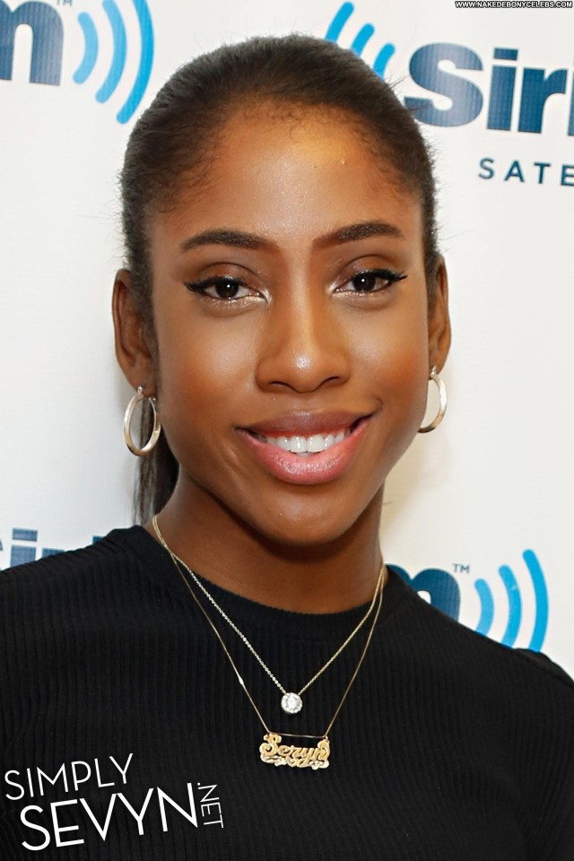 Sevyn Streeter Miscellaneous Singer Sultry Stunning Brunette