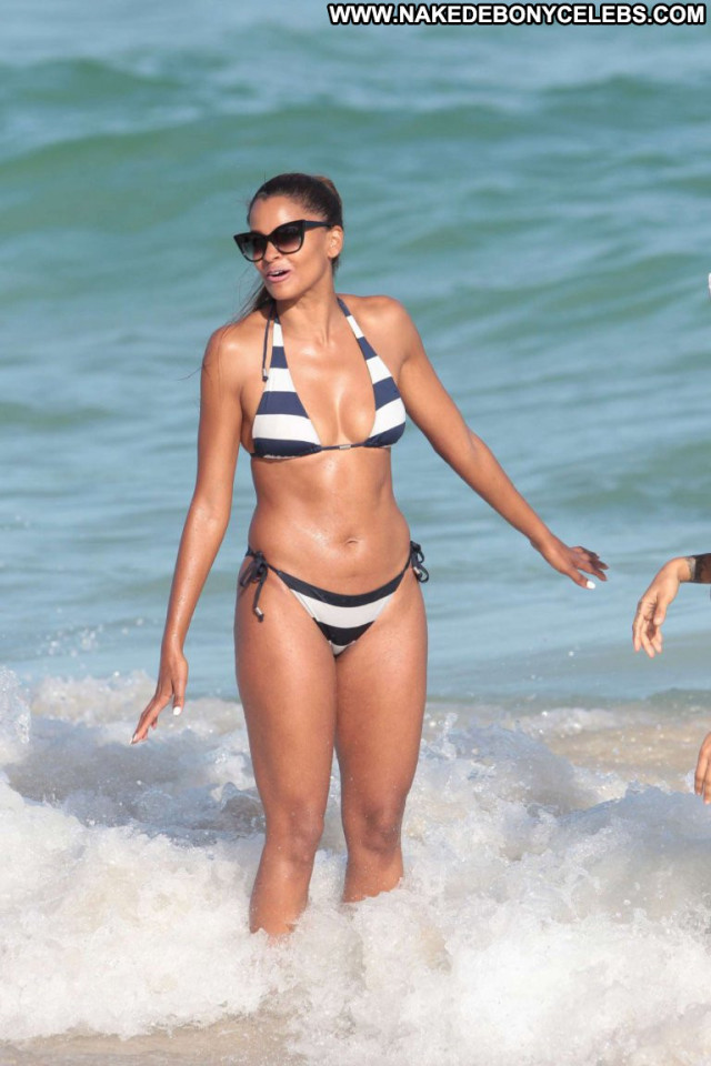 Claudia Jordan No Source Candids Jordan Beautiful Bikini Celebrity