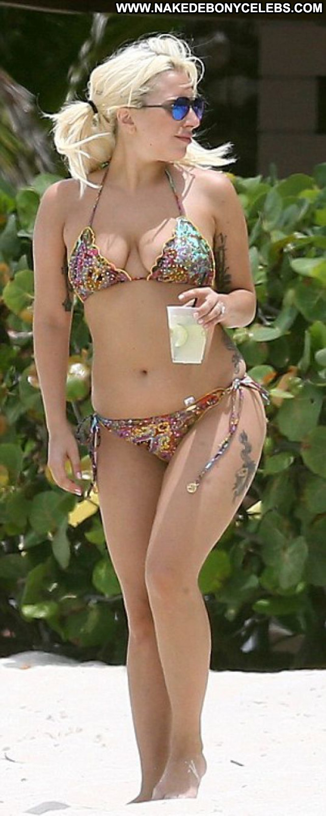 Lady Gaga No Source Beautiful Bahamas Sexy Posing Hot Beach Celebrity