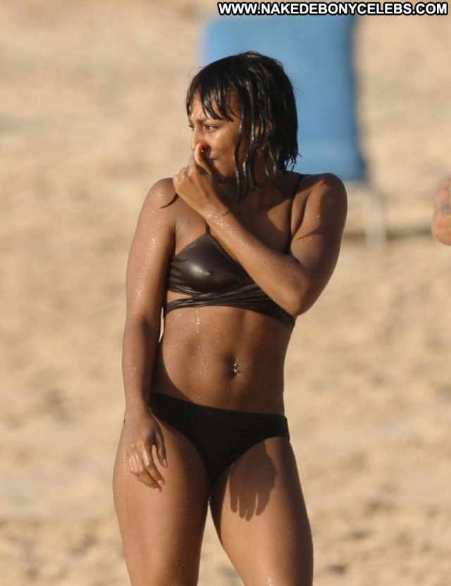 Alexandra Burke No Source Paparazzi Posing Hot Singer British