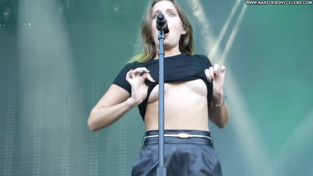 Tove Lo Babe Tits Beautiful Swedish Singer Posing Hot Stage Celebrity