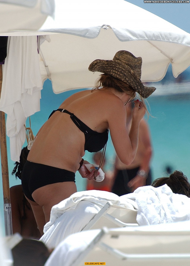 Elen Rivas Miami Beach Posing Hot Babe Beach Black Beautiful Celebrity