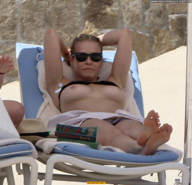 Chelsea Handler No Source  Posing Hot Topless Mexico Babe Beach