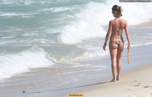 Fernanda De Freitas The Beach Babe Bar Beach Posing Hot Bikini