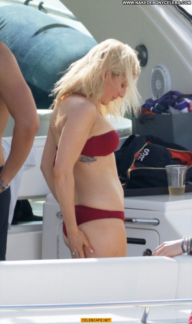 Ellie Goulding No Source Bikini Celebrity Yacht Posing Hot Babe