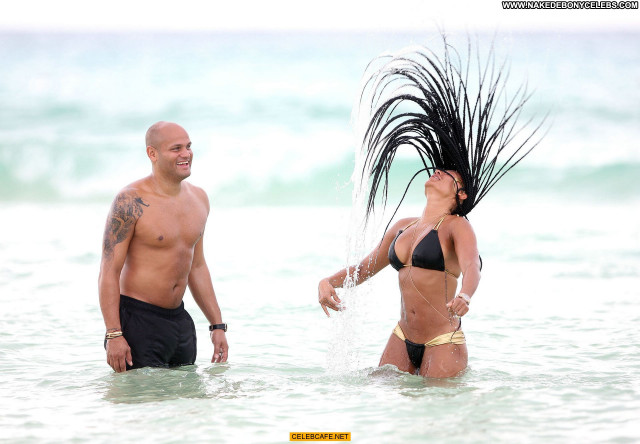 Melanie Brown The Beach Beach Posing Hot Babe Celebrity Mexico Candid