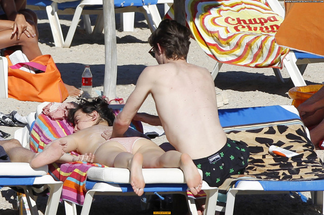 Daisy Lowe The Beach  Babe Ibiza Posing Hot Beach Celebrity Toples