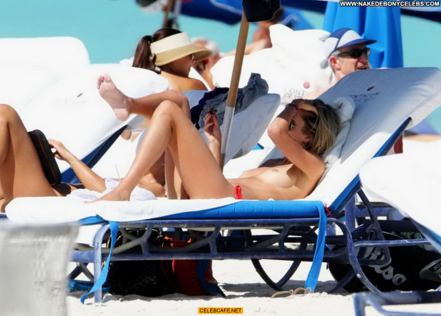 Lauren Stoner South Beach Posing Hot Babe Celebrity Beautiful Beach