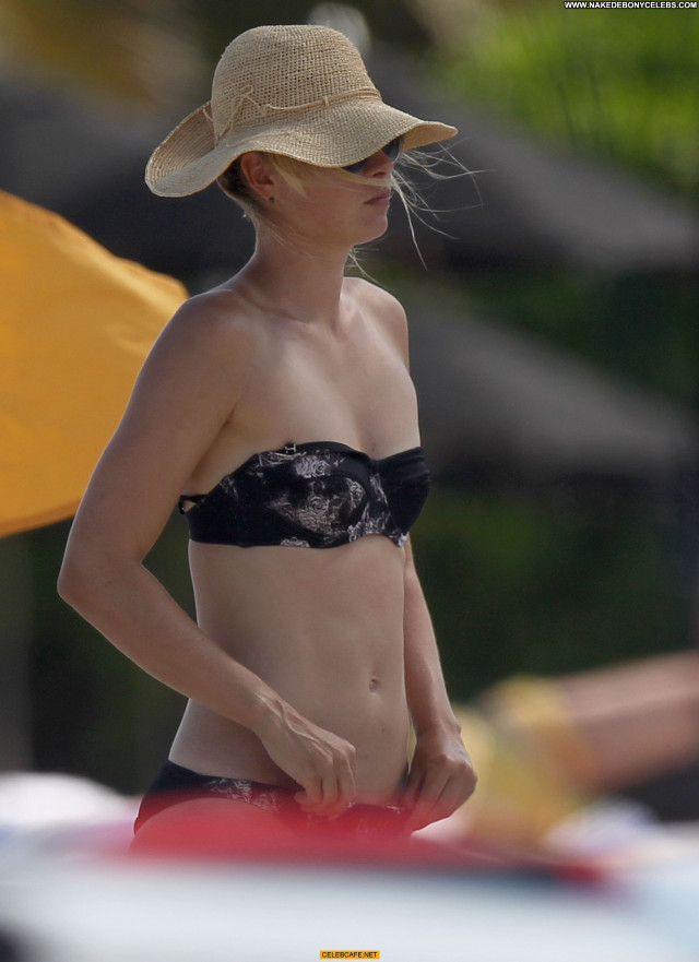 Maria Sharapova The Beach Celebrity Bikini Beautiful Beach Pussy