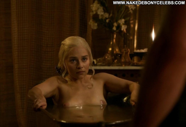 Emilia Clarke Game Of Thrones Nipples Beautiful Posing Hot Celebrity