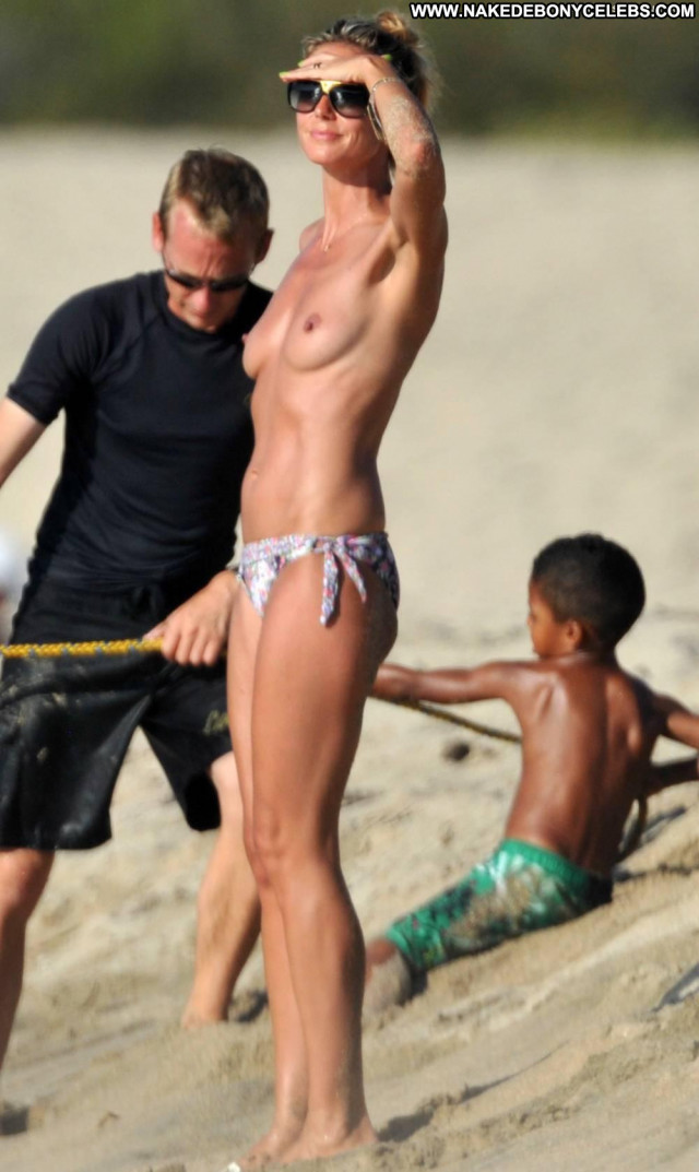 Heidi Klum Topless Beach Beautiful Mom Breasts Topless Toples Babe