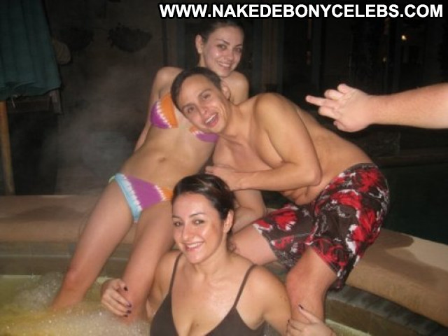 Mila Kunis Babe Celebrity Beautiful Paparazzi Posing Hot Sexy Nude