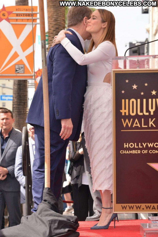 Brie Larson Hollywood Walk Of Fame Paparazzi Posing Hot Celebrity