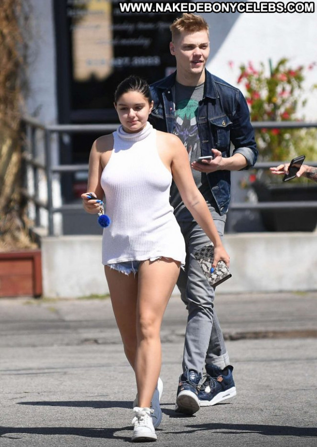 Ariel Winter No Source Babe Winter Posing Hot Celebrity Beautiful