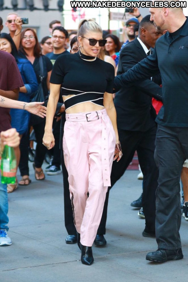 Fergie New York Beautiful Babe Posing Hot New York Celebrity Paparazzi