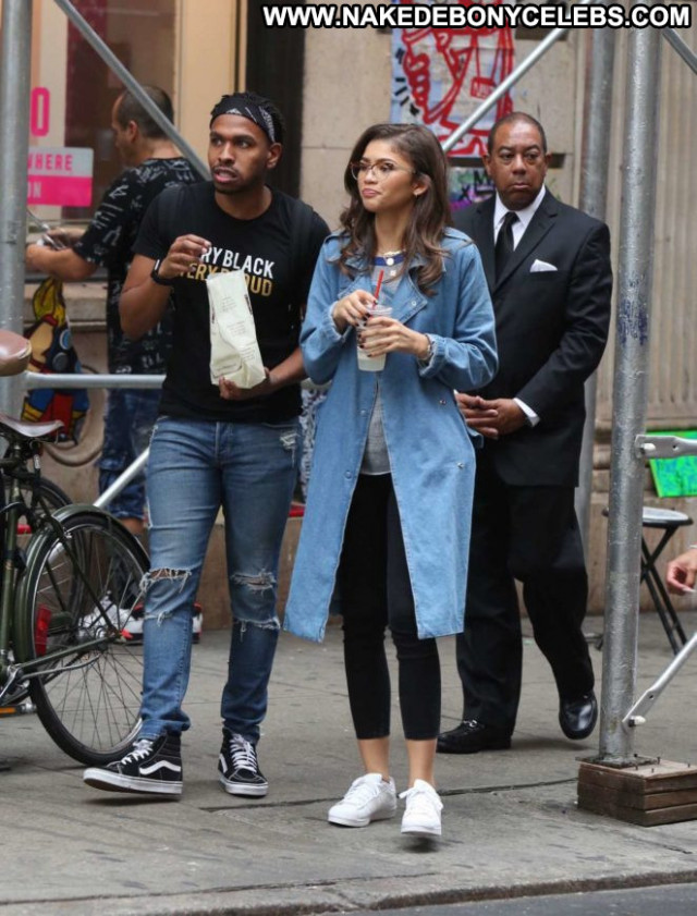 Zendaya Coleman No Source Babe Celebrity Nyc Posing Hot Paparazzi