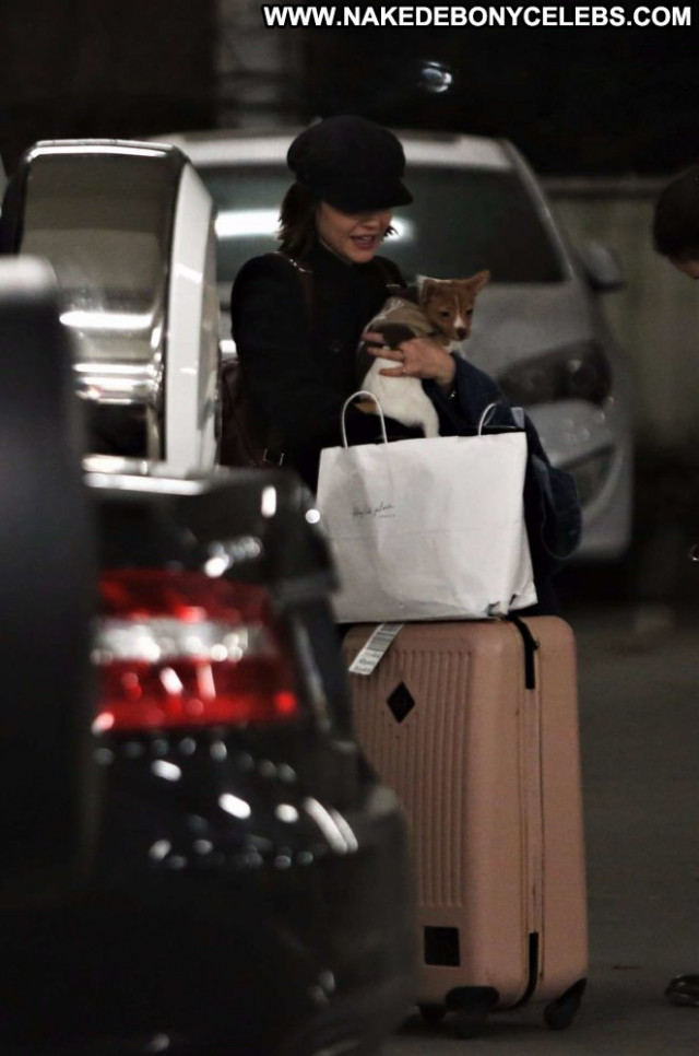Lucy Hale No Source Beautiful Posing Hot Babe Paparazzi Celebrity