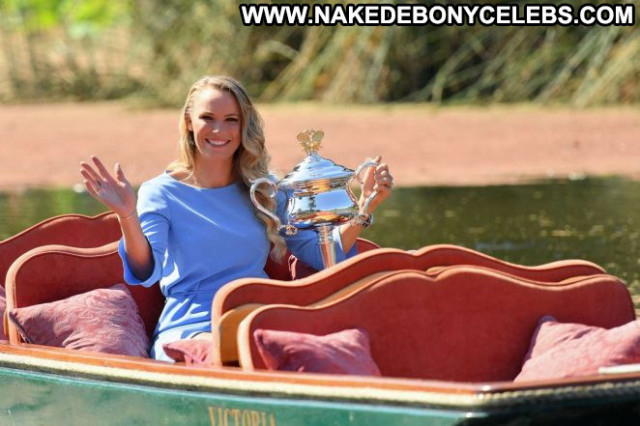 Caroline Wozniacki No Source Babe Celebrity Posing Hot Paparazzi