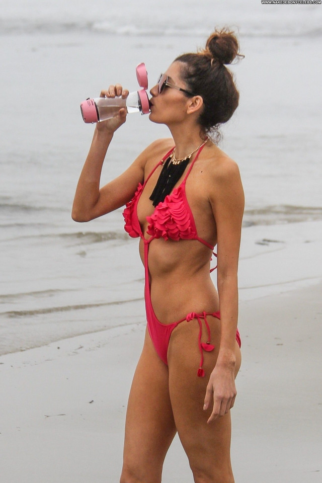 Caitlin Jean Stasey The Beach In Malibu Summer Bar Legs Videos Singer