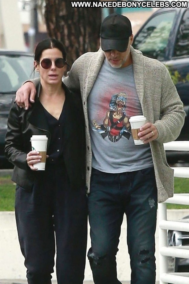 Sandra Bullock Los Angeles Celebrity Posing Hot Babe Angel Paparazzi