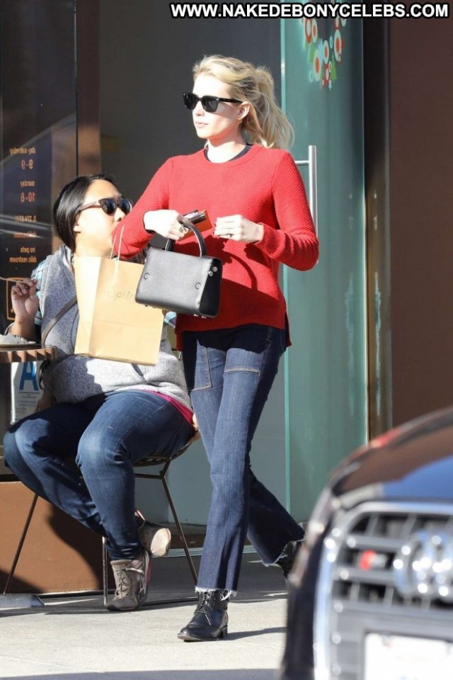 Emma Roberts Beverly Hills Babe Beautiful Celebrity Jeans Paparazzi