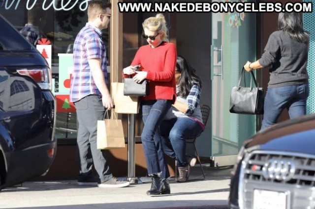 Emma Roberts Beverly Hills Celebrity Beautiful Posing Hot Jeans
