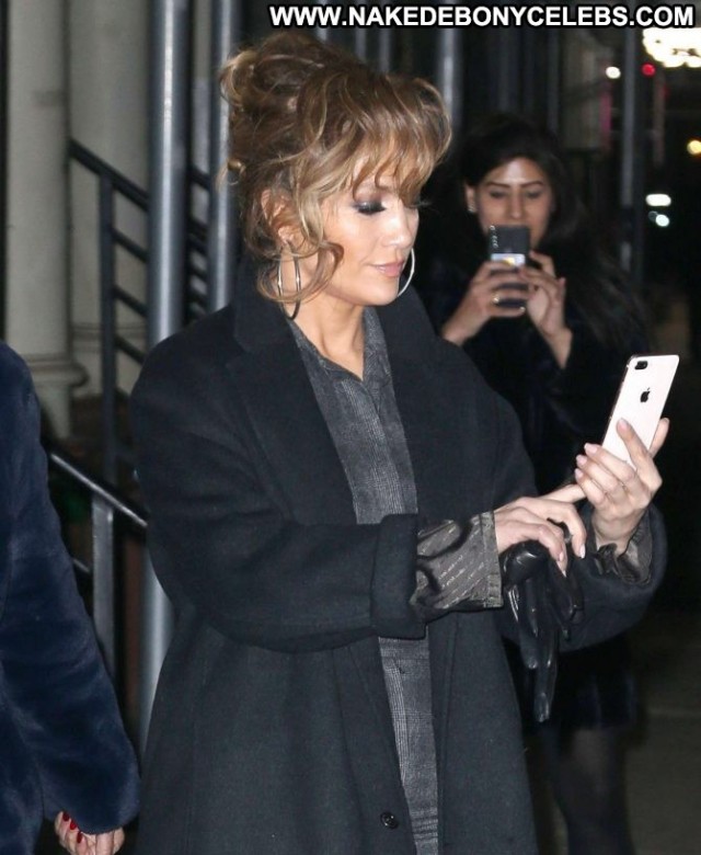 Jennifer Lopez New York New York Paparazzi Beautiful Celebrity Posing