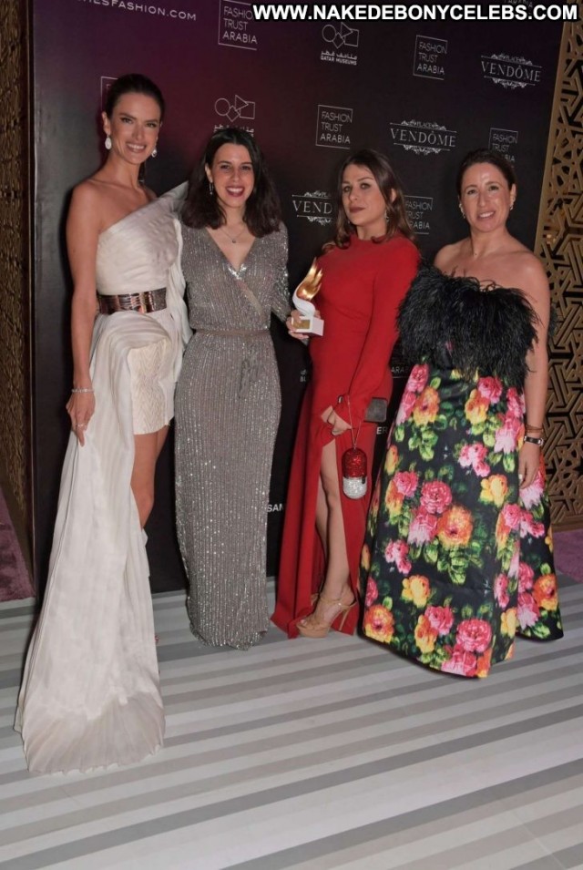 Alessandra Ambrosio No Source Babe Awards Posing Hot Fashion