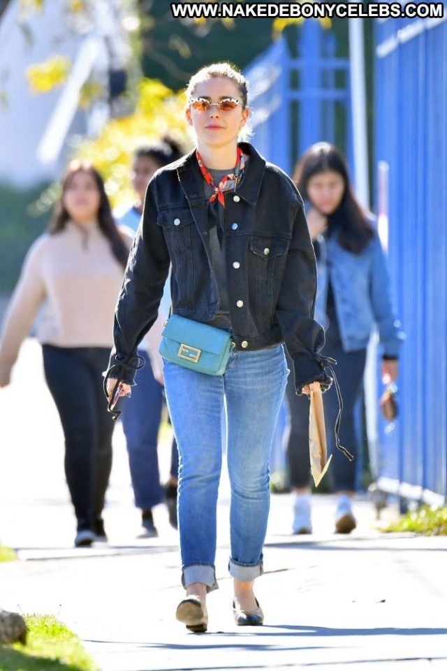 Kiernan Shipka Los Angeles Los Angeles Posing Hot Beautiful Angel