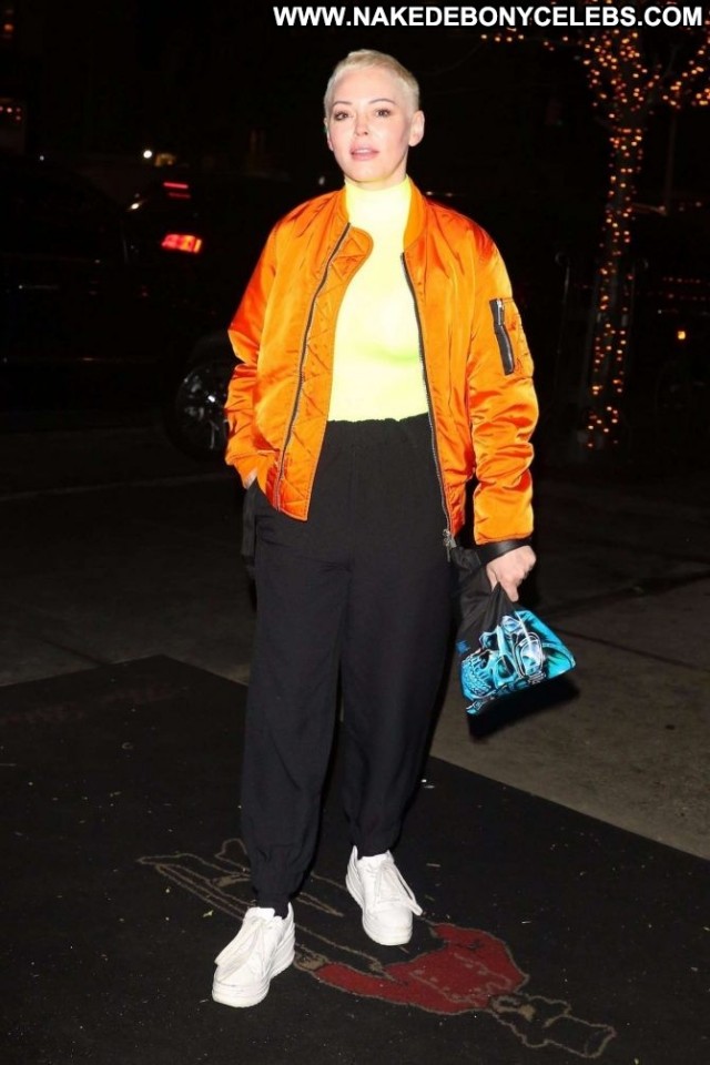 Rose Mcgowan No Source Hot Babe Nyc Beautiful Posing Hot Paparazzi