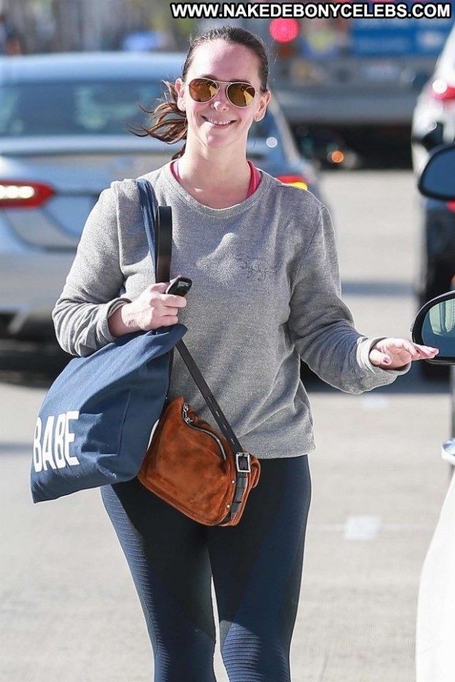 Jennifer Love Hewitt Studio City  Paparazzi Posing Hot Beautiful