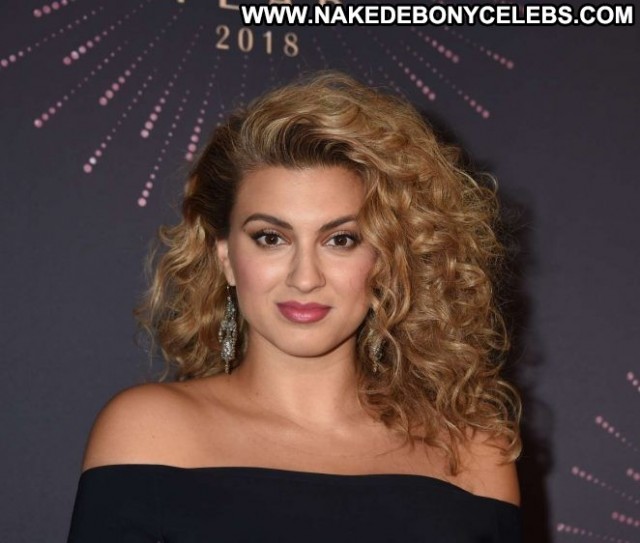 Tori Kelly No Source Paparazzi Babe Celebrity Posing Hot Beautiful