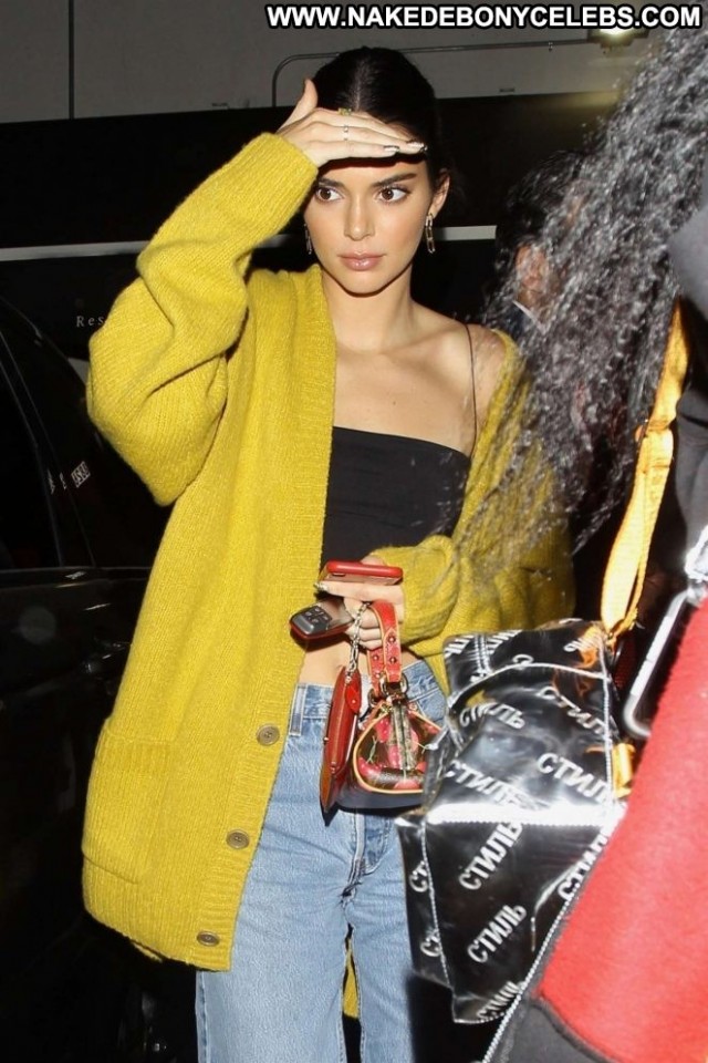 Kendall Jenner West Hollywood Restaurant Paparazzi Hollywood