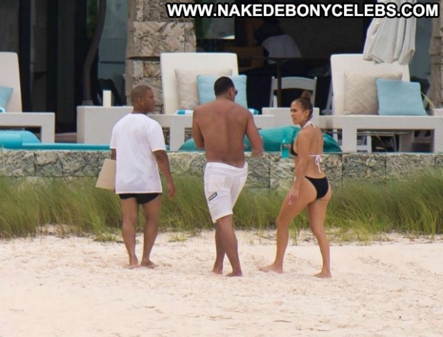 Jennifer Lopez The Beach Babe Posing Hot Celebrity Bikini Beautiful